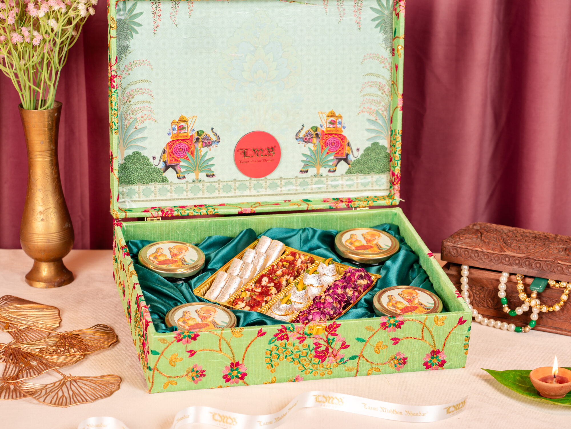 Mithas Mahal Box - LMB Sweets